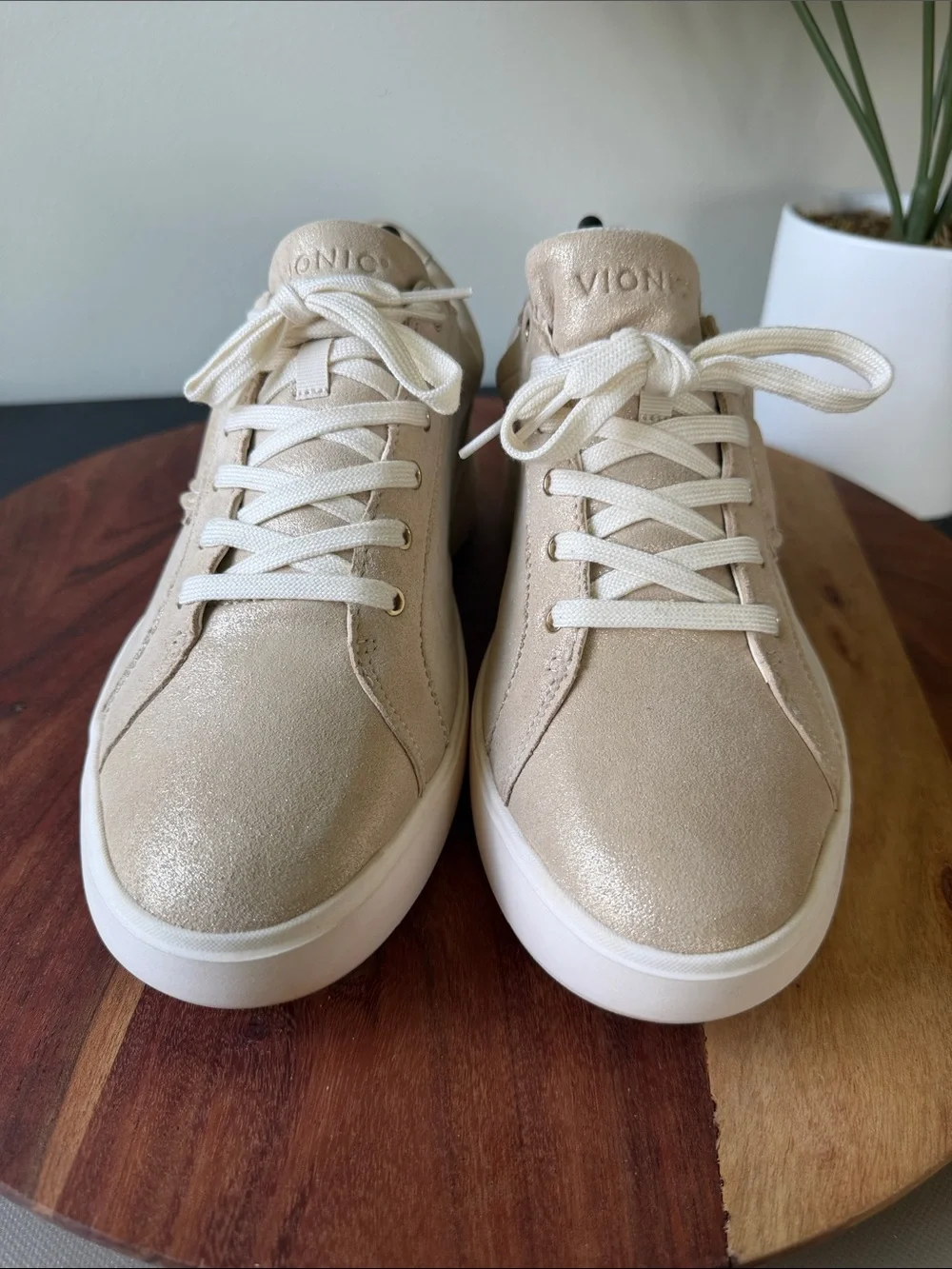 Vionic Kearny Lace-Up Gold Metal Sneakers